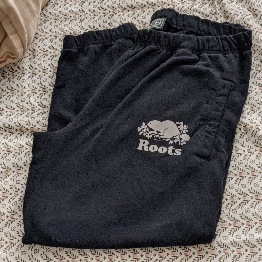 Roots Cropped Sweats